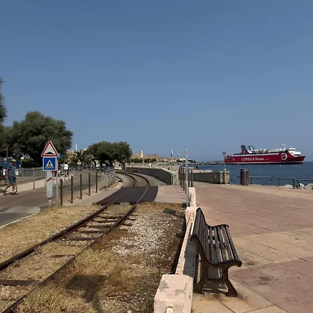 Casa Alpana شقة LʼÎle-Rousse